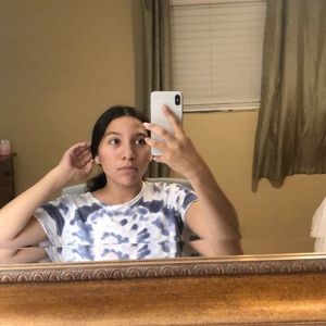 Meet your Posher, Sharai